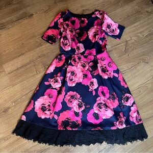 Jessica Howard Navy Dress with Hot Pink Floral Print & Black Lace Trim – Size 8